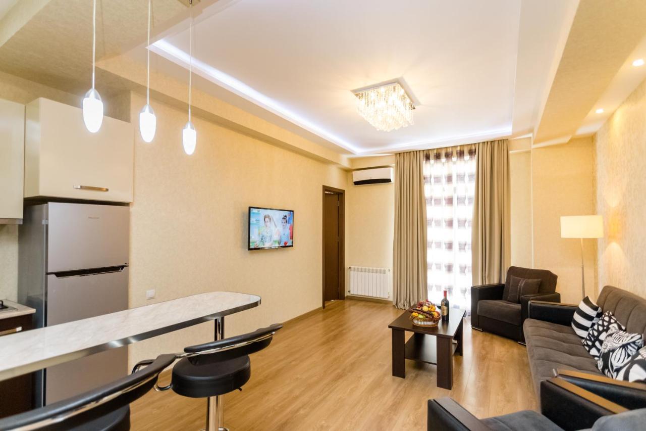 New! - Downtown Apartment Tbilisi Esterno foto