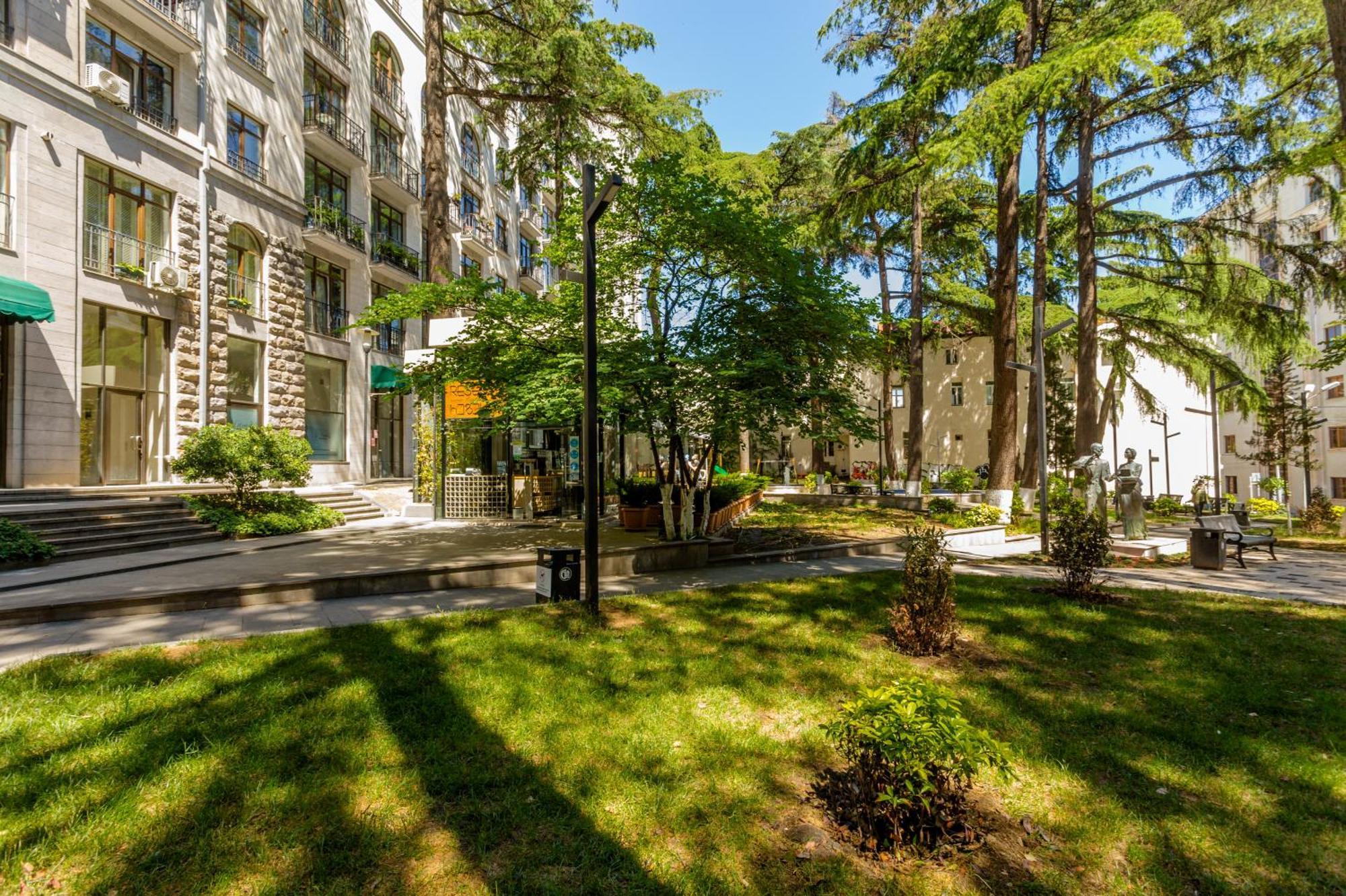 New! - Downtown Apartment Tbilisi Esterno foto