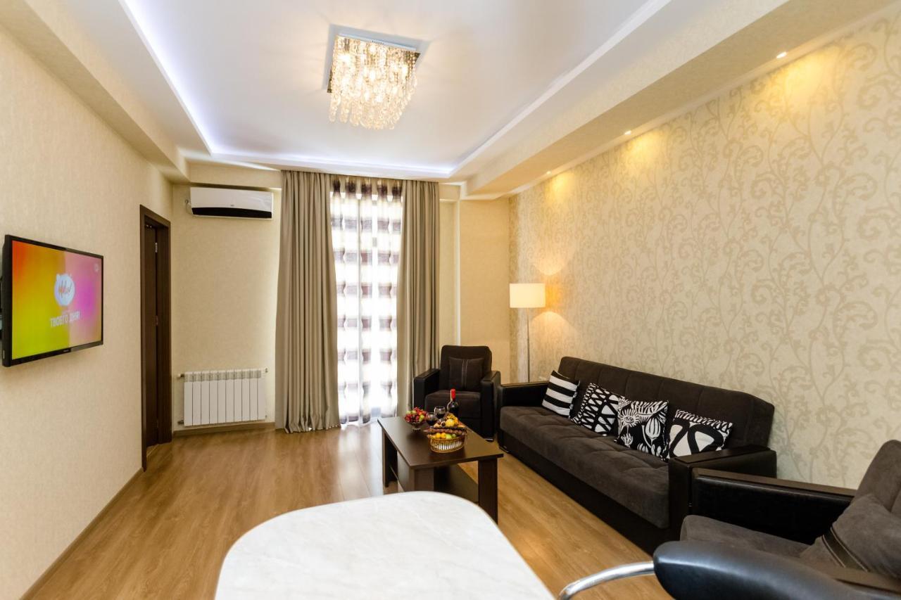 New! - Downtown Apartment Tbilisi Esterno foto