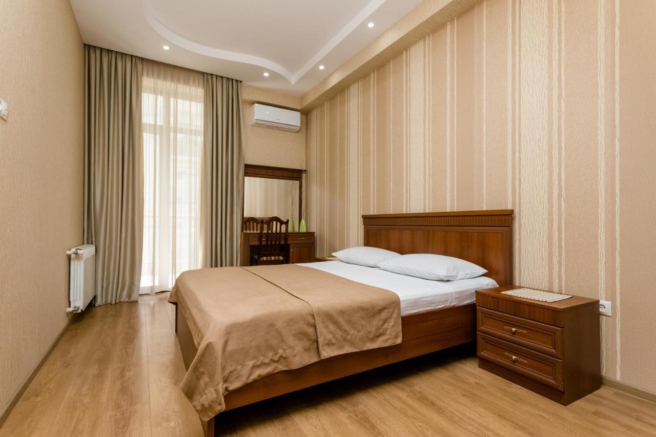 New! - Downtown Apartment Tbilisi Esterno foto
